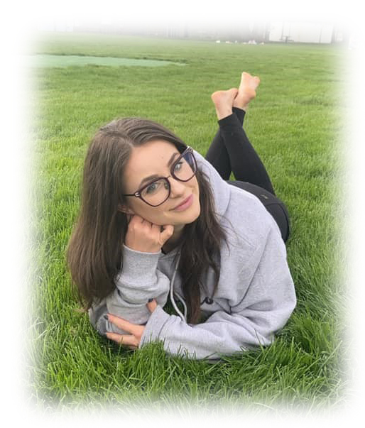 Alexis "Birdie" Holt