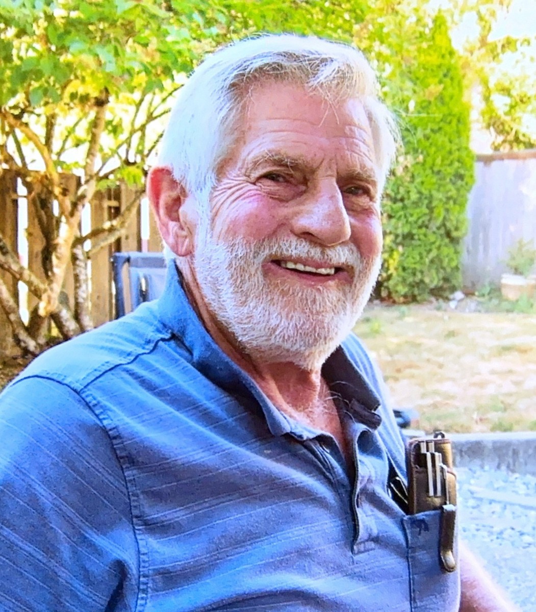 Fraser "Bruce" Arnold