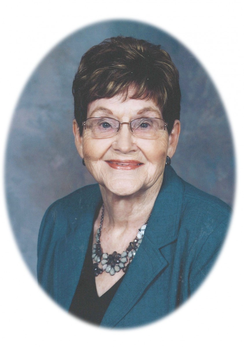 Leona Loretta "Lorry" Haddow (nee Scales)