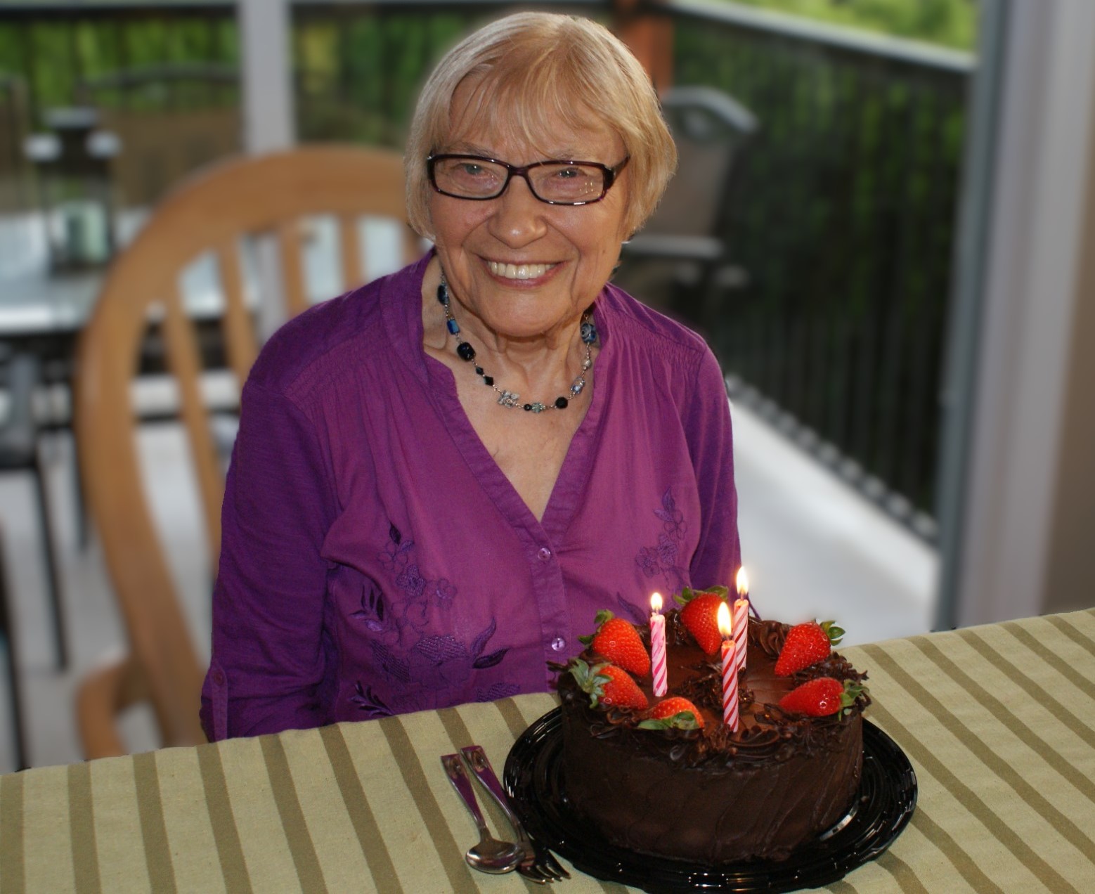 Viole "Vi" Jean Parker