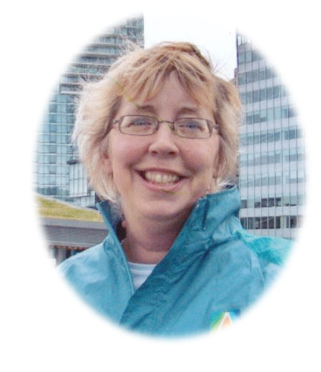 Wendy  Oliver (nee Clarke)