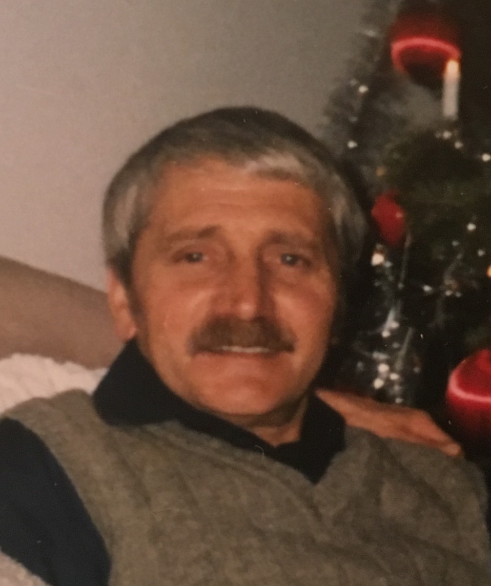 Winfried "Fred"  Fischer